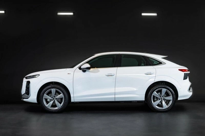 Audi cũng trang bị cho Q3 2026 hàng loạt công nghệ hỗ trợ lái hiện đại.