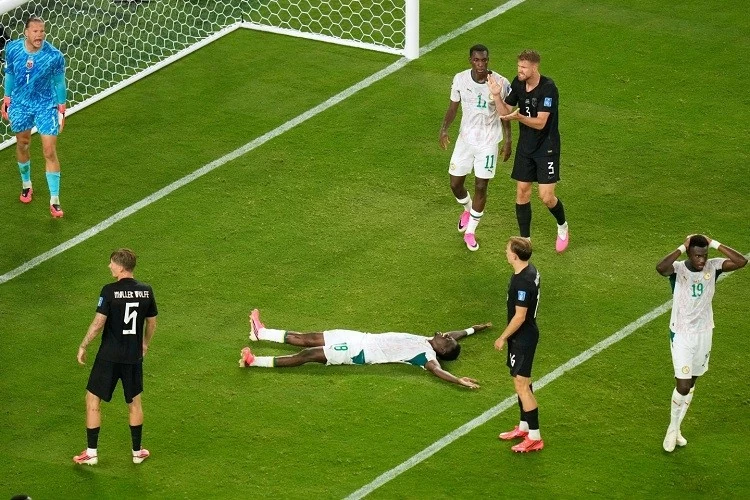 Kết quả bóng đá Bảng I World Cup 2026: Na Uy 3-2 Senegal – Haaland bám đuổi Messi và Mbappé trong cuộc đua Chiếc giày vàng World Cup Kết quả bóng đá Bảng I World Cup 2026: Na Uy 3-2 Senegal – Haaland bám đuổi Messi và Mbappé trong cuộc đua Chiếc giày vàng World Cup