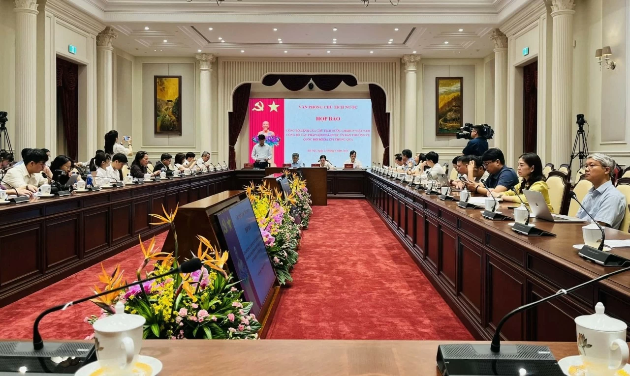 Công bố Lệnh của Chủ tịch nước về 2 Pháp lệnh sẽ có hiệu lực vào 1/7/2026 Công bố Lệnh của Chủ tịch nước về 2 Pháp lệnh sẽ có hiệu lực vào 1/7/2026