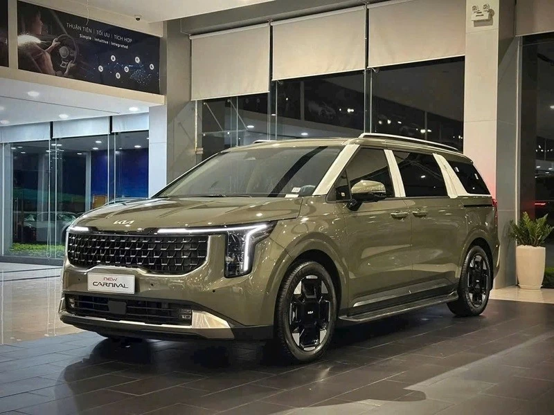 Kia Carnival giảm giá 150 triệu tại đại lý. Kia Carnival giảm giá 150 triệu tại đại lý.