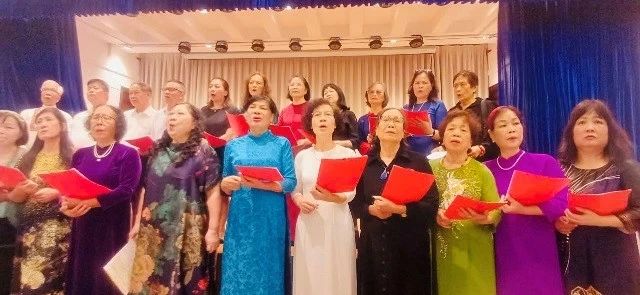 Trung tâm Khoa học và Văn hóa Nga tổ chức Lễ tưởng niệm nhân kỷ niệm 85 năm Chiến tranh Vệ quốc Vĩ đại