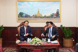 Tổng Lãnh sự Nguyễn Văn Dũng bắt đầu nhiệm kỳ công tác tại Savannakhet (Lào)