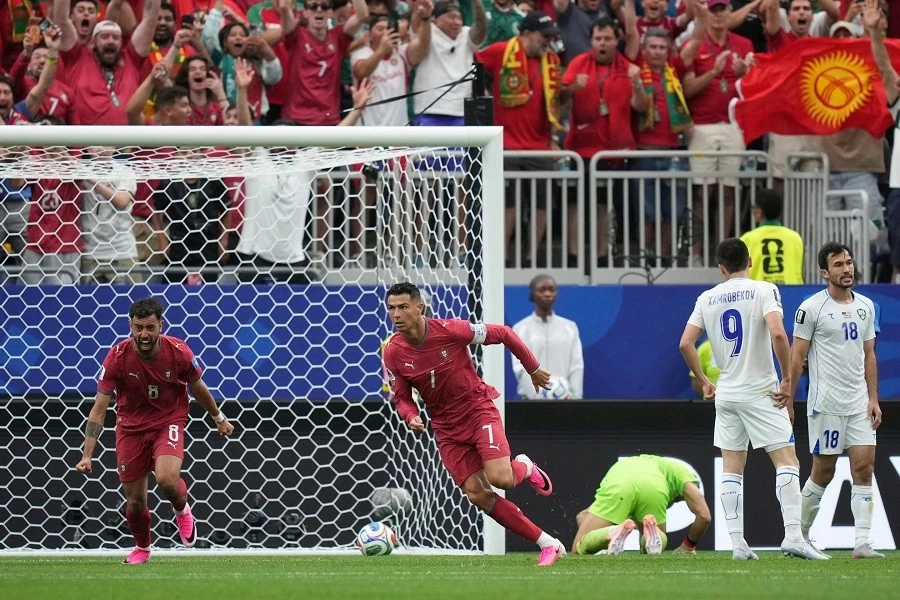 Kết quả bóng đá Bảng K World Cup 2026: Bồ Đào Nha 5-0 Uzbekistan – Ronaldo trở thành cầu thủ đầu tiên ghi bàn ở 6 kỳ World Cup