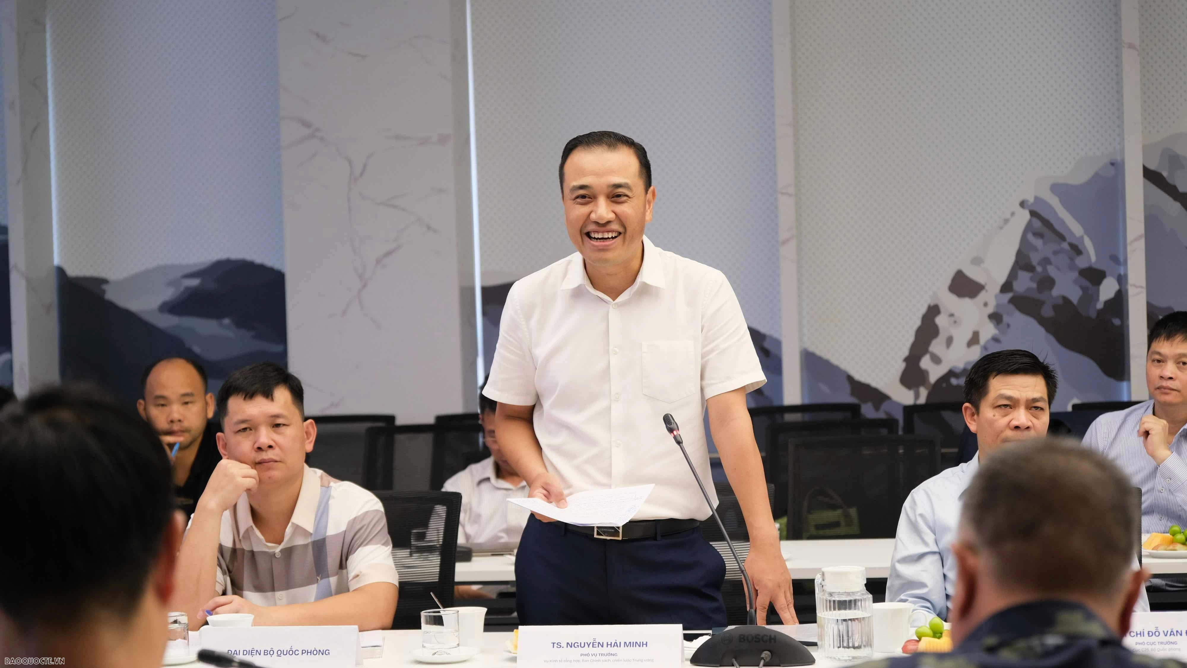 Hội thảo “Quan hệ Việt – Mỹ: thực trạng và triển vọng” Hội thảo “Quan hệ Việt – Mỹ: thực trạng và triển vọng”