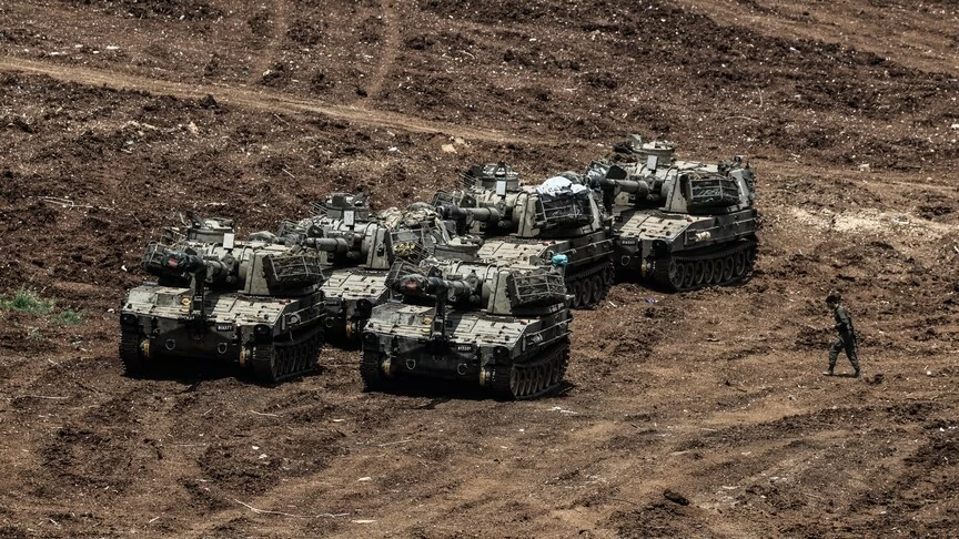 Quân đội Israel đang chuẩn bị triển khai giai đoạn thí điểm rút lực lượng khỏi miền Nam Lebanon theo thỏa thuận khung do Mỹ bảo trợ, với đợt đầu dự kiến bắt đầu từ ngày 28/6 tại một trong hai khu vực thí điểm. (Nguồn: Anadolu)