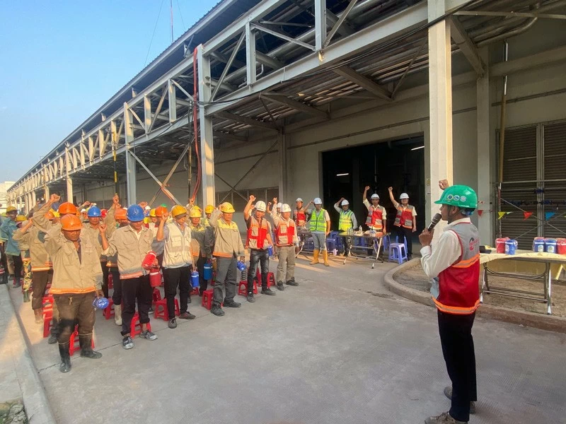 Đội ngũ Tân Phát Long luôn giữ vững tinh thần trách nhiệm và tinh thần đoàn kết trong mọi giai đoạn thi công.