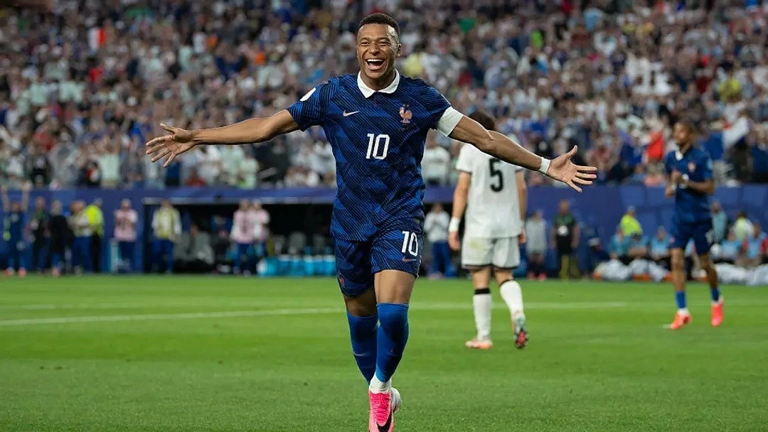 Mbappe chính thức trở thành Vua ghi bàn vòng loại trực tiếp World Cup Mbappe chính thức trở thành Vua ghi bàn vòng loại trực tiếp World Cup