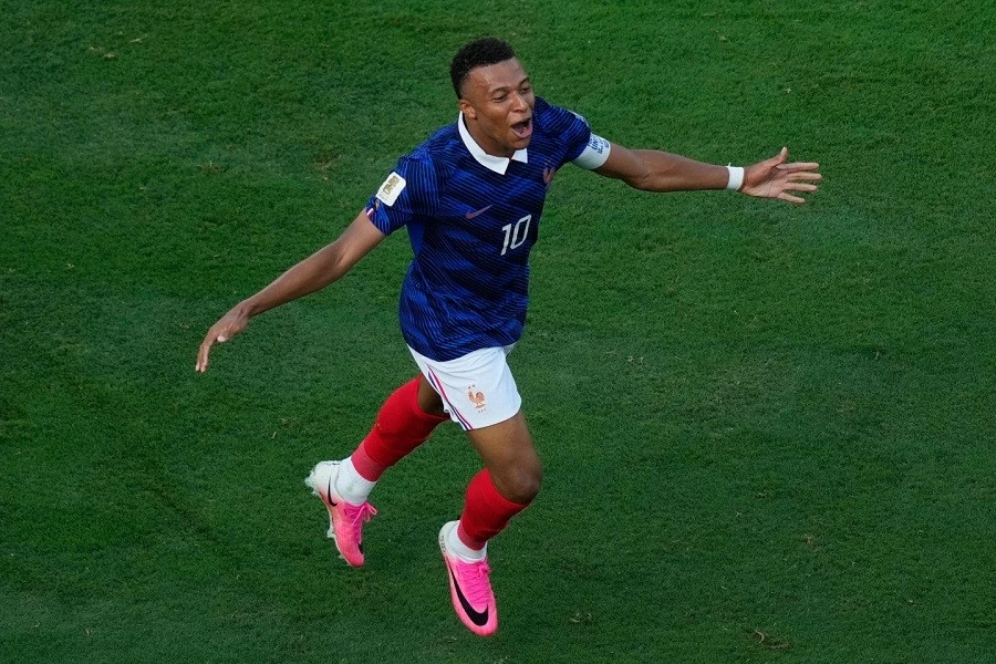Kết quả bóng đá Vòng 1 World Cup 2026: Mbappe cân bằng Messi, lập kỷ lục World Cup giúp Pháp hủy diệt Thụy Điển