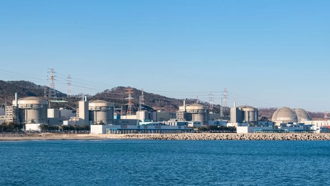 Toàn cảnh Nhà máy điện hạt nhân Wolsong tại thành phố Gyeongju, Hàn Quốc, khu vực vừa ghi nhận sự cố rò rỉ 208 kg nước nặng tại lò phản ứng số 4 trong thời gian bảo trì định kỳ. (Nguồn: The Korea Times)