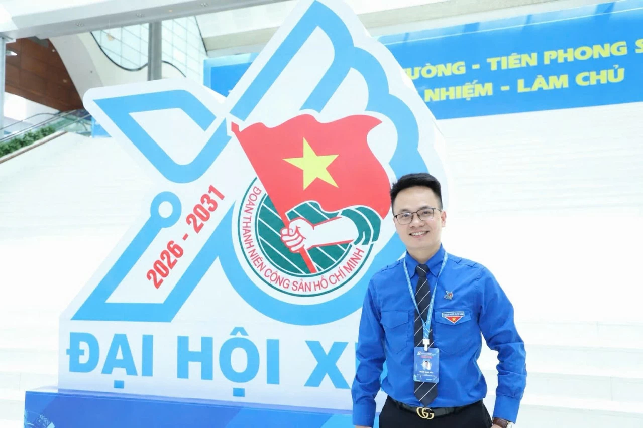 Thanh niên - Lực lượng tiên phong góp phần kiến tạo tương lai đất nước bằng trí tuệ, nhân cách và bản lĩnh Việt Nam Thanh niên - Lực lượng tiên phong góp phần kiến tạo tương lai đất nước bằng trí tuệ, nhân cách và bản lĩnh Việt Nam