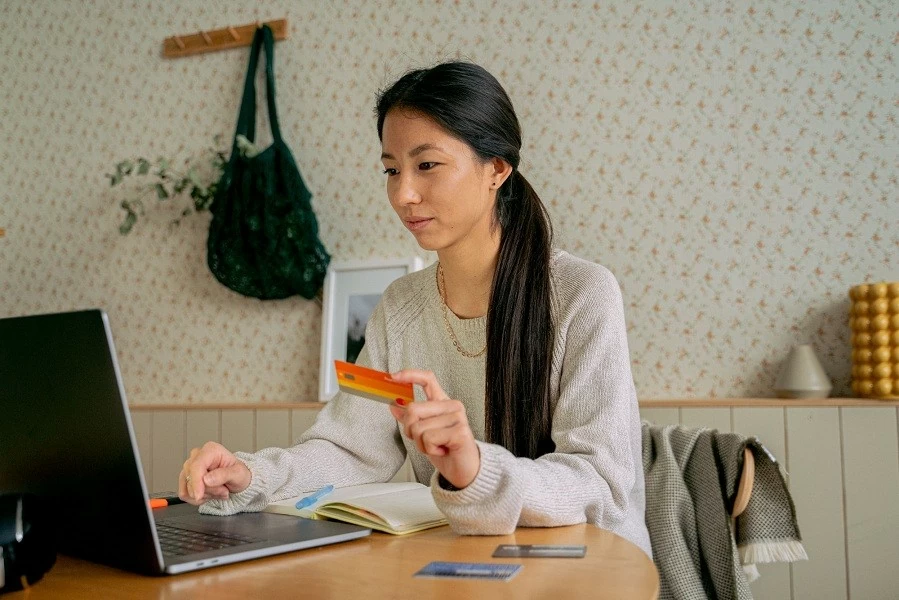 Tài chính bán lẻ xanh: Tiềm năng chưa được đánh thức của kinh tế Việt Nam Tài chính bán lẻ xanh: Tiềm năng chưa được đánh thức của kinh tế Việt Nam