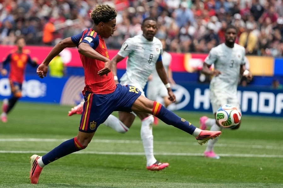 Kết quả bóng đá World Cup 2026: Tây Ban Nha 3-0 Áo: Oyarzabal lập cú đúp, La Roja thị uy sức mạnh bằng trận đấu hoàn hảo