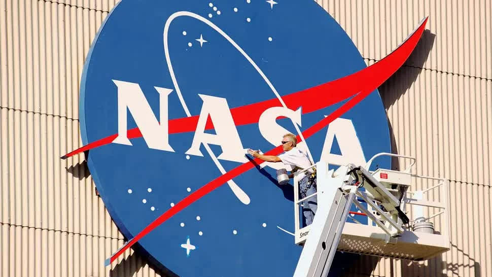 NASA phóng tàu vũ trụ nâng quỹ đạo Đài quan sát Swift. (Nguồn: NASA)