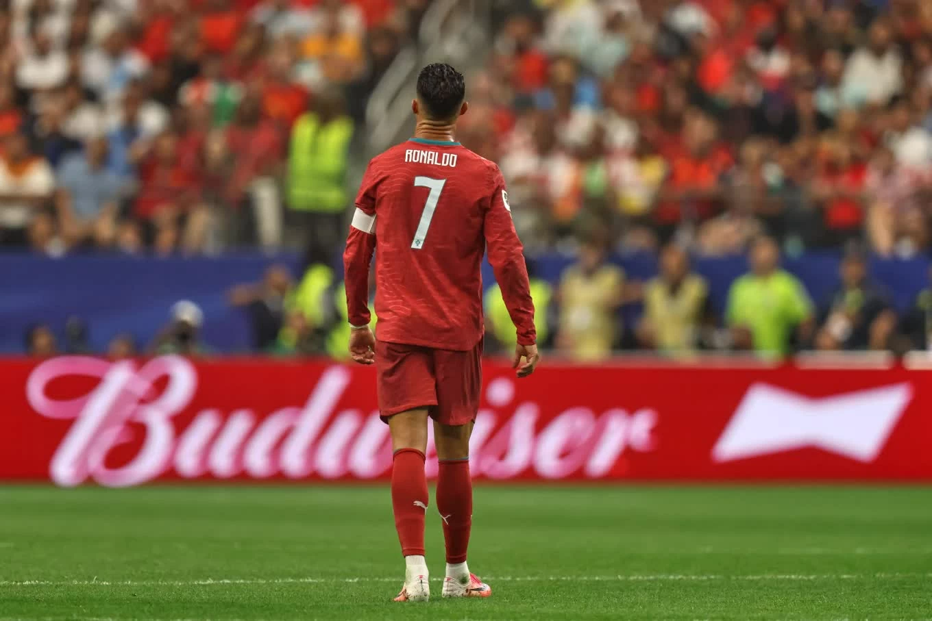 Từ cậu bé tuổi 21 đến huyền thoại bóng đá thế giới: Hành trình 6 kỳ World Cup của Cristiano Ronaldo