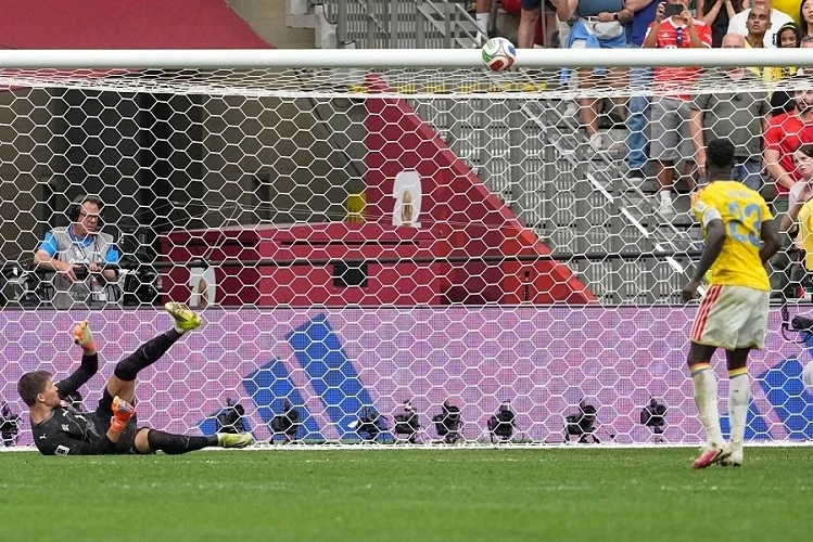 Kết quả bóng đá World Cup 2026: Thụy Sỹ 0-0 Colombia (pen 4-3): Thụy Sỹ phá dớp 72 năm để vào tứ kết sau loạt đấu súng nghẹt thở