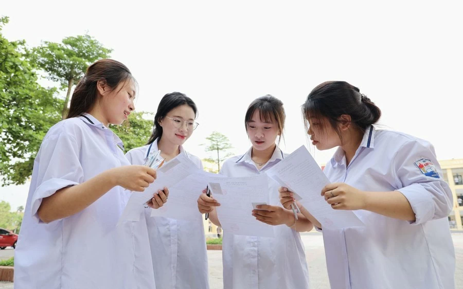 Điểm sàn ngành sư phạm năm 2026 cao nhất là 20 điểm