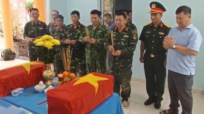 Ký ức của cựu giao liên 96 tuổi giúp tìm thấy 2 hài cốt liệt sĩ Ký ức của cựu giao liên 96 tuổi giúp tìm thấy 2 hài cốt liệt sĩ