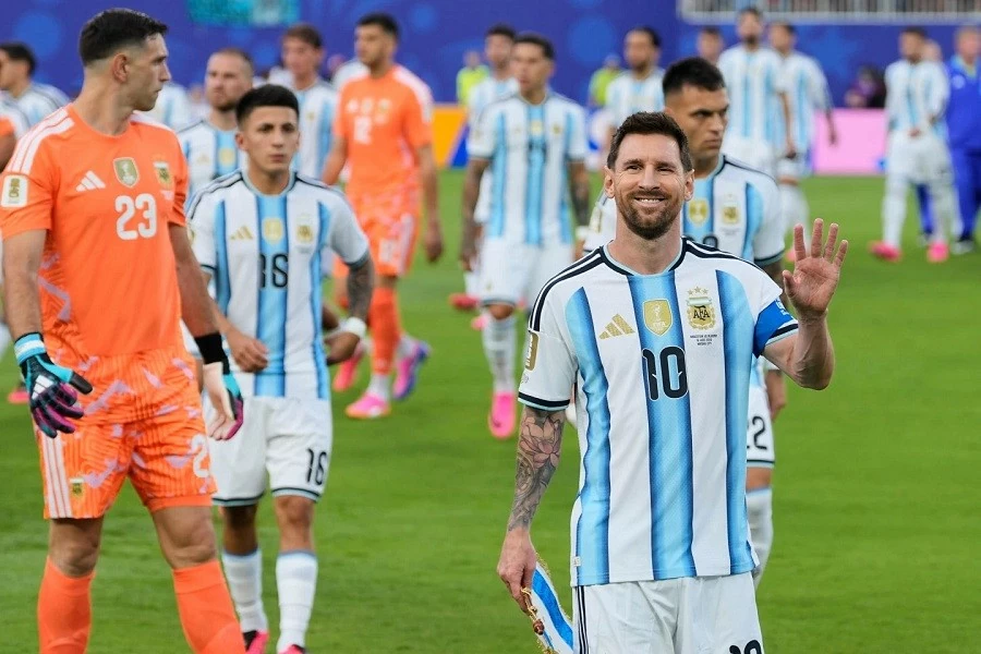 Từ niềm tự hào dân tộc đến công nghệ làm mát: Bí mật phía sau những bộ áo đấu World Cup 2026 Từ niềm tự hào dân tộc đến công nghệ làm mát: Bí mật phía sau những bộ áo đấu World Cup 2026
