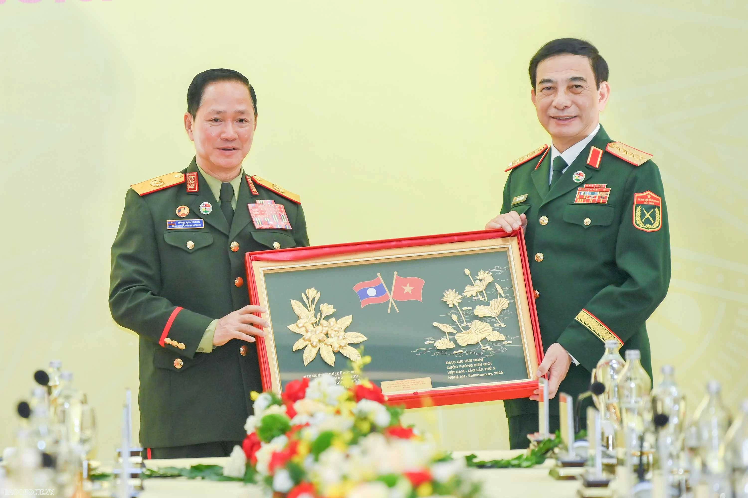 Việt Nam - Lào thống nhất thúc đẩy hợp tác quốc phòng, xây dựng biên giới hòa bình