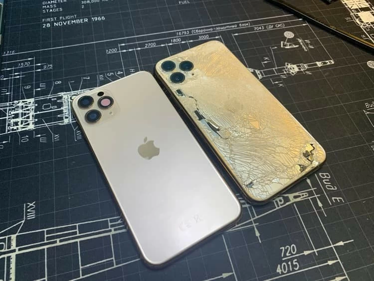 Trào lưu làm hỏng iPhone trên TikTok tại Nga Trào lưu làm hỏng iPhone trên TikTok tại Nga