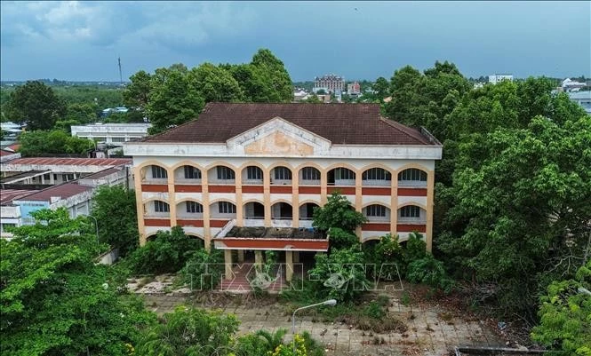 Trung tâm Kiểm soát bệnh tật (CDC) tỉnh Tây Ninh cần sớm được chuyển đổi công năng để tránh nguy cơ xuống cấp, lãng phí. (Nguồn: TTXVN)