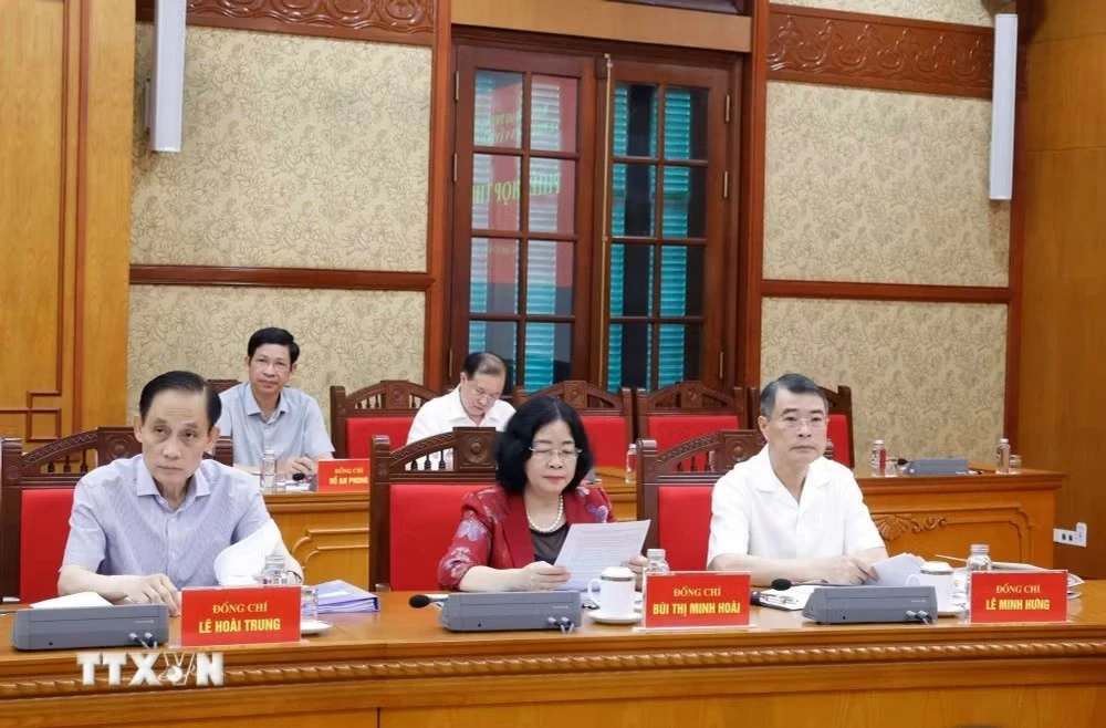 Tổng Bí thư, Chủ tịch nước: Từng bước chuyển mạnh tư duy từ quản lý văn hóa sang kiến tạo phát triển Tổng Bí thư, Chủ tịch nước: Từng bước chuyển mạnh tư duy từ quản lý văn hóa sang kiến tạo phát triển