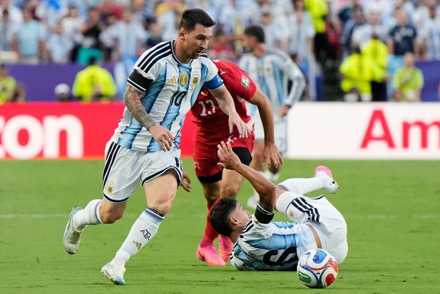 Messi háo hức trước lần đầu đối đầu tuyển Anh ở bán kết World Cup: Đó sẽ là một trận đấu rất đặc biệt