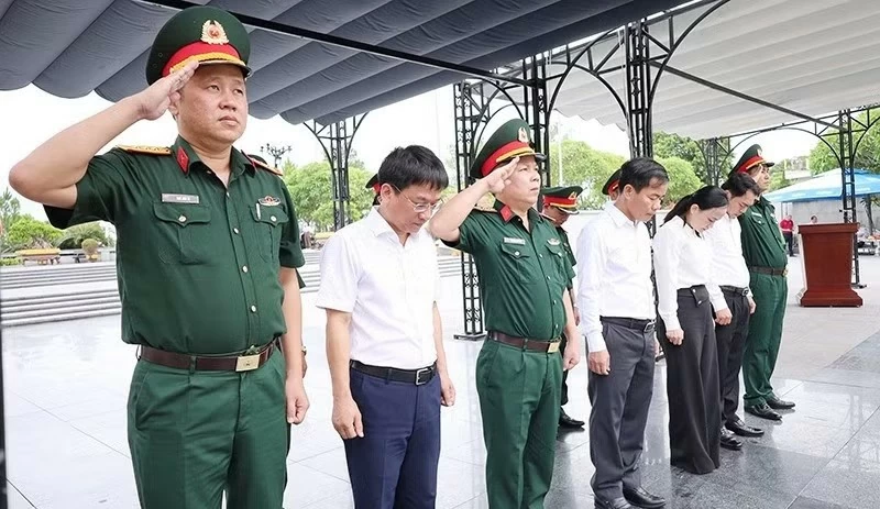 Đã lấy mẫu được hơn 2.000 phần mộ ở Nghĩa trang Liệt sĩ quốc gia Đường 9