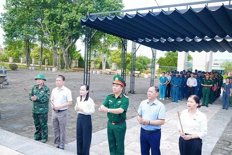 Đã lấy mẫu được hơn 2.000 phần mộ ở Nghĩa trang Liệt sĩ quốc gia Đường 9