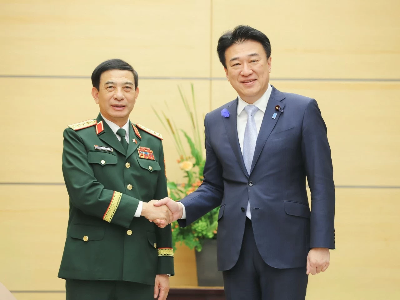 Đại tướng Phan Văn Giang hội kiến Chánh Văn phòng Nội các Nhật Bản Đại tướng Phan Văn Giang hội kiến Chánh Văn phòng Nội các Nhật Bản