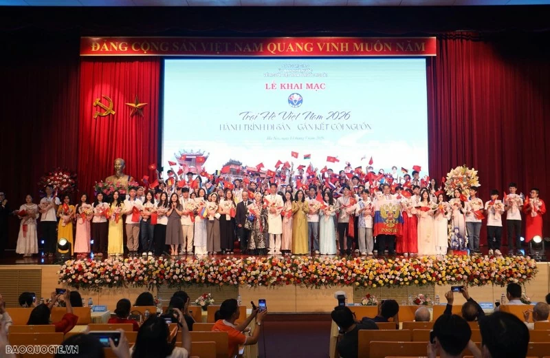 Nghị quyết số 23-NQ/TW: Bước chuyển mới trong công tác người Việt Nam ở nước ngoài
