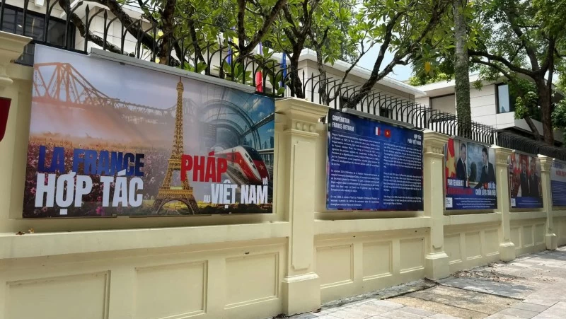 Quan hệ Việt-Pháp: Từ khuôn khổ chiến lược đến nâng cấp về chất trong hợp tác song phương