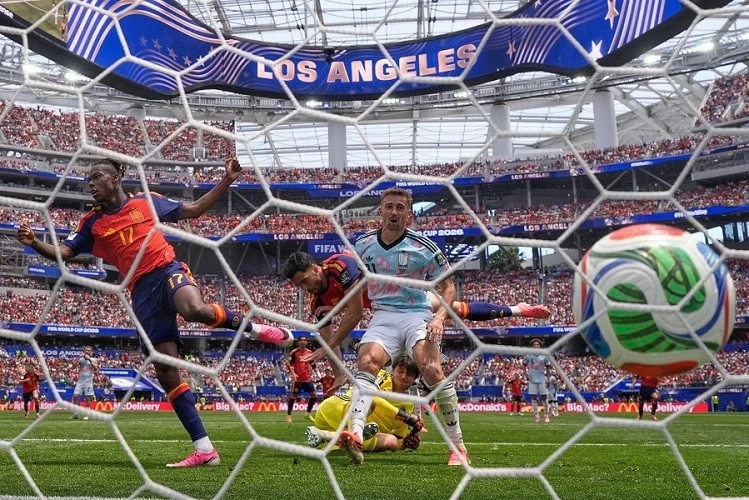 Vé World Cup hạ nhiệt sau khi Mỹ và Mexico bị loại, FIFA bất ngờ mở bán thêm gần 1.200 vé Chung kết