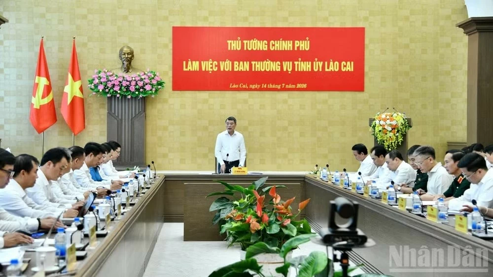 Thủ tướng Lê Minh Hưng chủ trì cuộc làm việc với Ban Thường vụ Tỉnh ủy Lào Cai