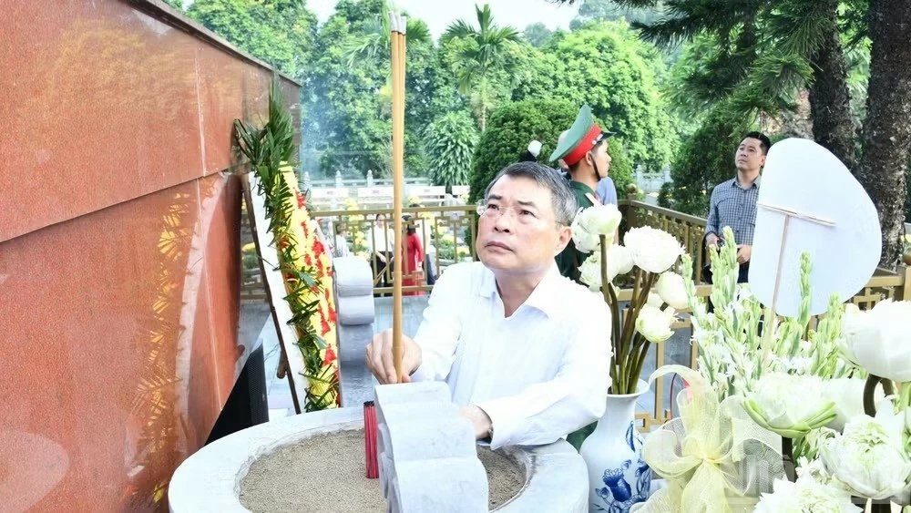 Thủ tướng Lê Minh Hưng chủ trì cuộc làm việc với Ban Thường vụ Tỉnh ủy Lào Cai