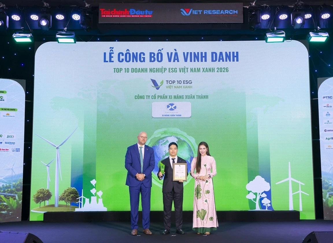 Xi Măng Xuân Thành liên tiếp được vinh danh tại các giải thưởng phát triển bền vững Xi Măng Xuân Thành liên tiếp được vinh danh tại các giải thưởng phát triển bền vững