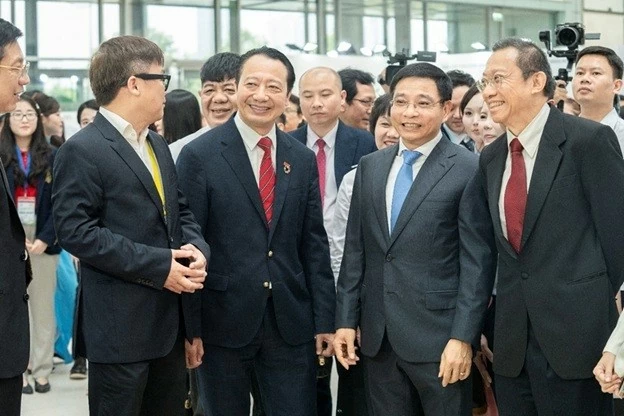 Phó Thủ tướng: Việt Nam cần thực hiện chuyển dịch năng lượng theo lộ trình phù hợp, đảm bảo hiệu quả, công bằng và bền vững