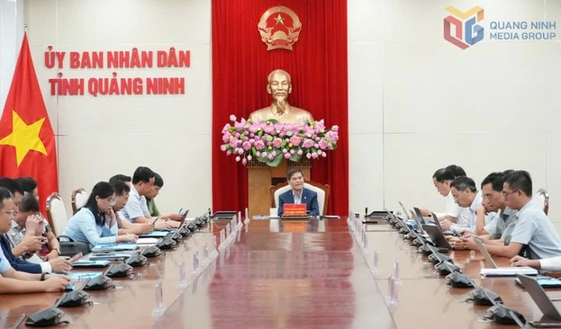 Phát triển kinh tế di sản, kinh tế đêm; mở không gian mới cho du lịch Quảng Ninh Phát triển kinh tế di sản, kinh tế đêm; mở không gian mới cho du lịch Quảng Ninh