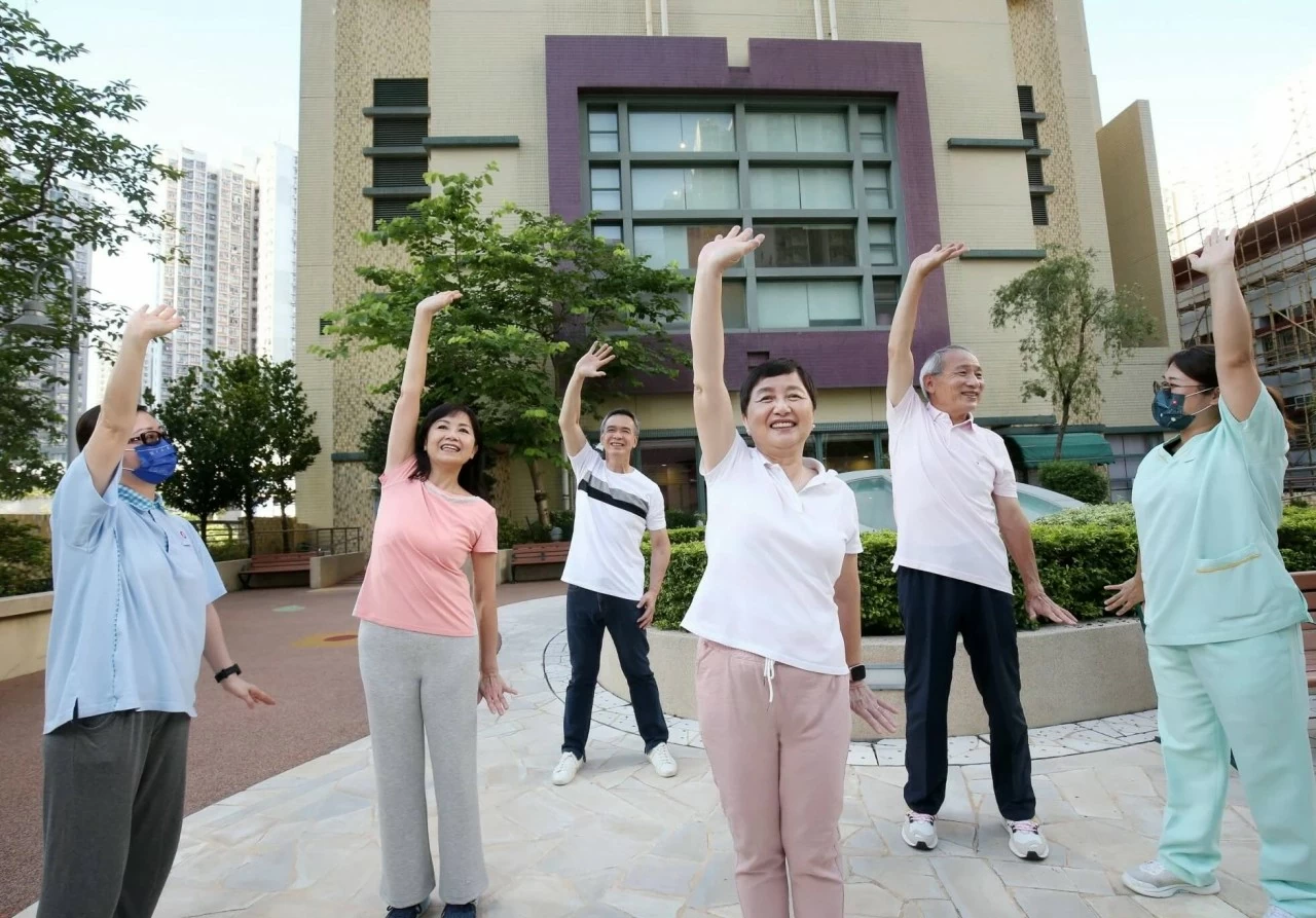 Hong Kong (Trung Quốc) đón cơ hội từ già hoá dân số