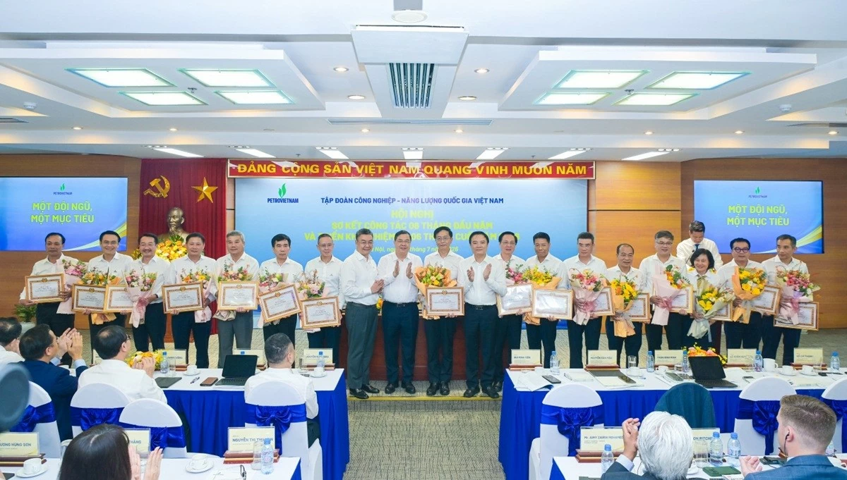 Petrovietnam giữ vai trò chiến lược trong bảo đảm an ninh năng lượng, an ninh kinh tế và bảo vệ chủ quyền biển, đảo