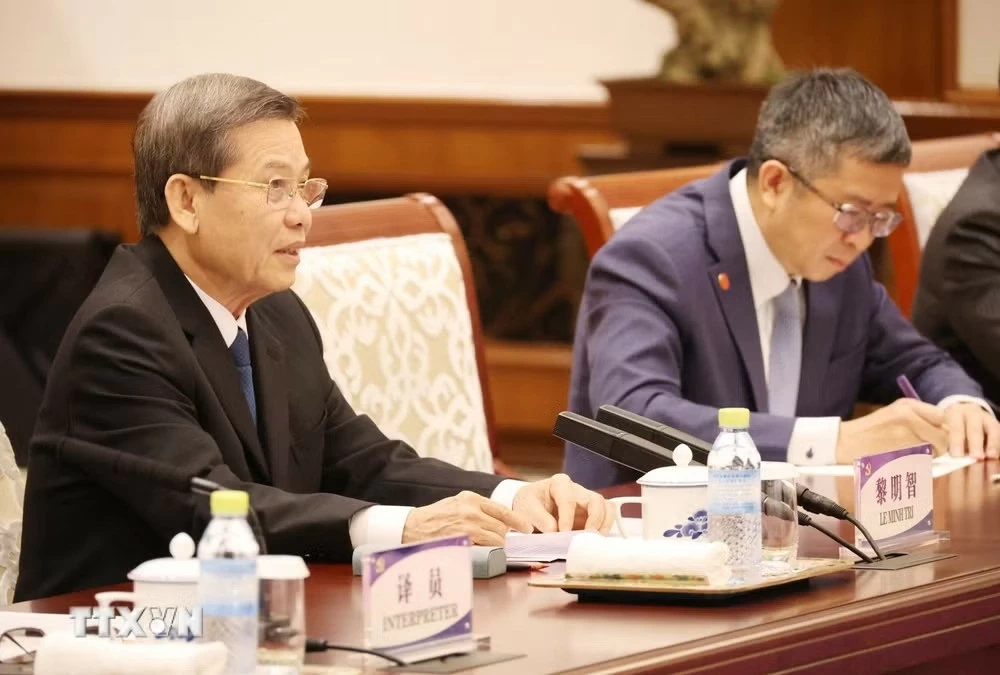 Việt Nam-Trung Quốc tăng cường hợp tác nội chính và phòng, chống tham nhũng Việt Nam-Trung Quốc tăng cường hợp tác nội chính và phòng, chống tham nhũng