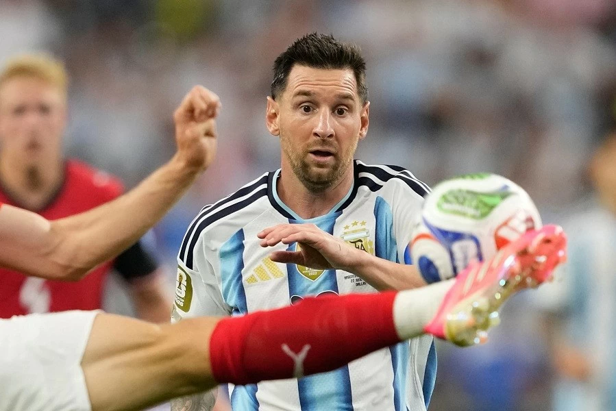 Bật mí điều đặc biệt bên trong những trái bóng của World Cup 2026 Bật mí điều đặc biệt bên trong những trái bóng của World Cup 2026