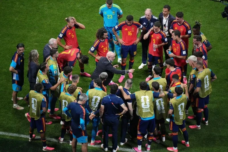 Bên lề World Cup 2026: Tranh cãi xung quanh thời gian nghỉ uống nước giữa mỗi hiệp do FIFA ban hành Bên lề World Cup 2026: Tranh cãi xung quanh thời gian nghỉ uống nước giữa mỗi hiệp do FIFA ban hành