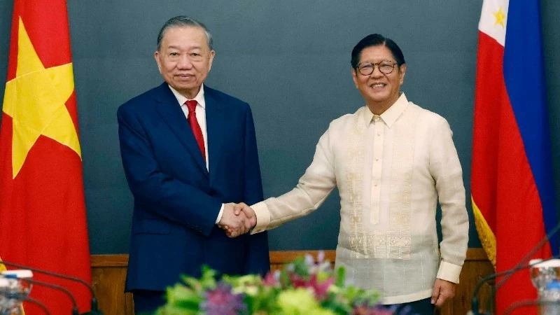 Thư mừng kỷ niệm 50 năm quan hệ ngoại giao Việt Nam-Philippines Thư mừng kỷ niệm 50 năm quan hệ ngoại giao Việt Nam-Philippines