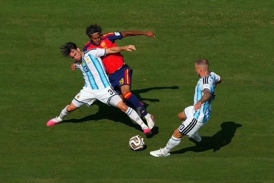 Kết quả Chung kết bóng đá World Cup 2026:  Tây Ban Nha 1-0 Argentina: Ferran Torres đưa La Roja lên đỉnh thế giới, Lionel Messi khép lại giấc mơ dang