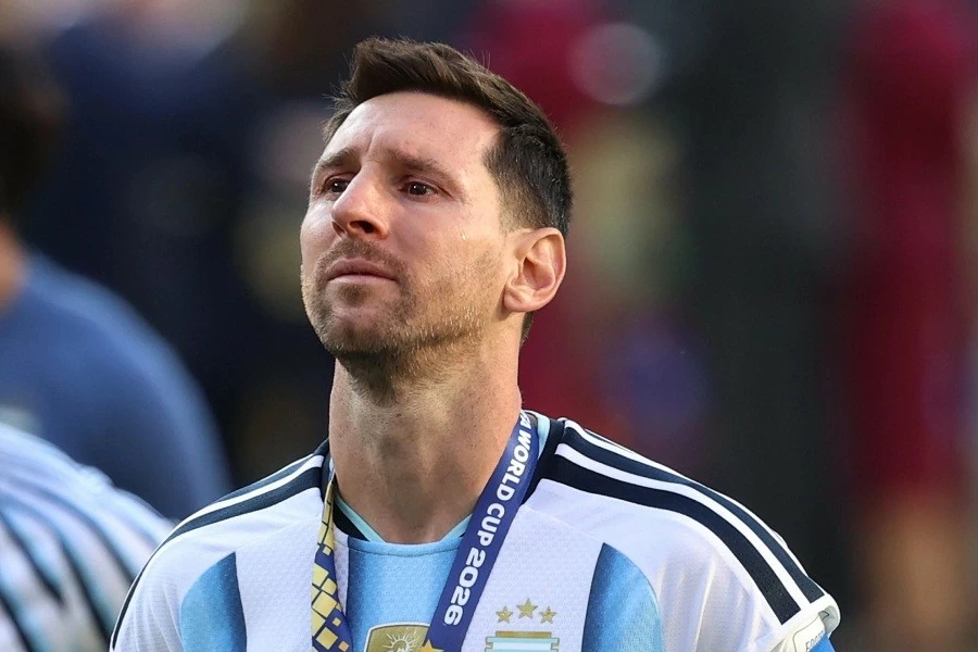 Messi bất lực trước sự hoàn hảo của Tây Ban Nha: El Pulga đã không thể tạo nên phép màu cuối cùng