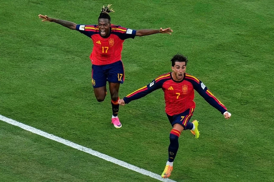 Kết quả Chung kết bóng đá World Cup 2026:  Tây Ban Nha 1-0 Argentina: Ferran Torres đưa La Roja lên đỉnh thế giới, Lionel Messi khép lại giấc mơ dang
