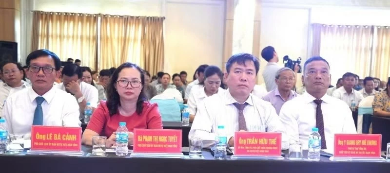 Tỉnh Đắk Lắk phát động chương trình hỗ trợ xây dựng 300 căn nhà Đại đoàn kết cho hộ nghèo do Tổng Bí thư, Chủ tịch nước Tô Lâm trao tặng