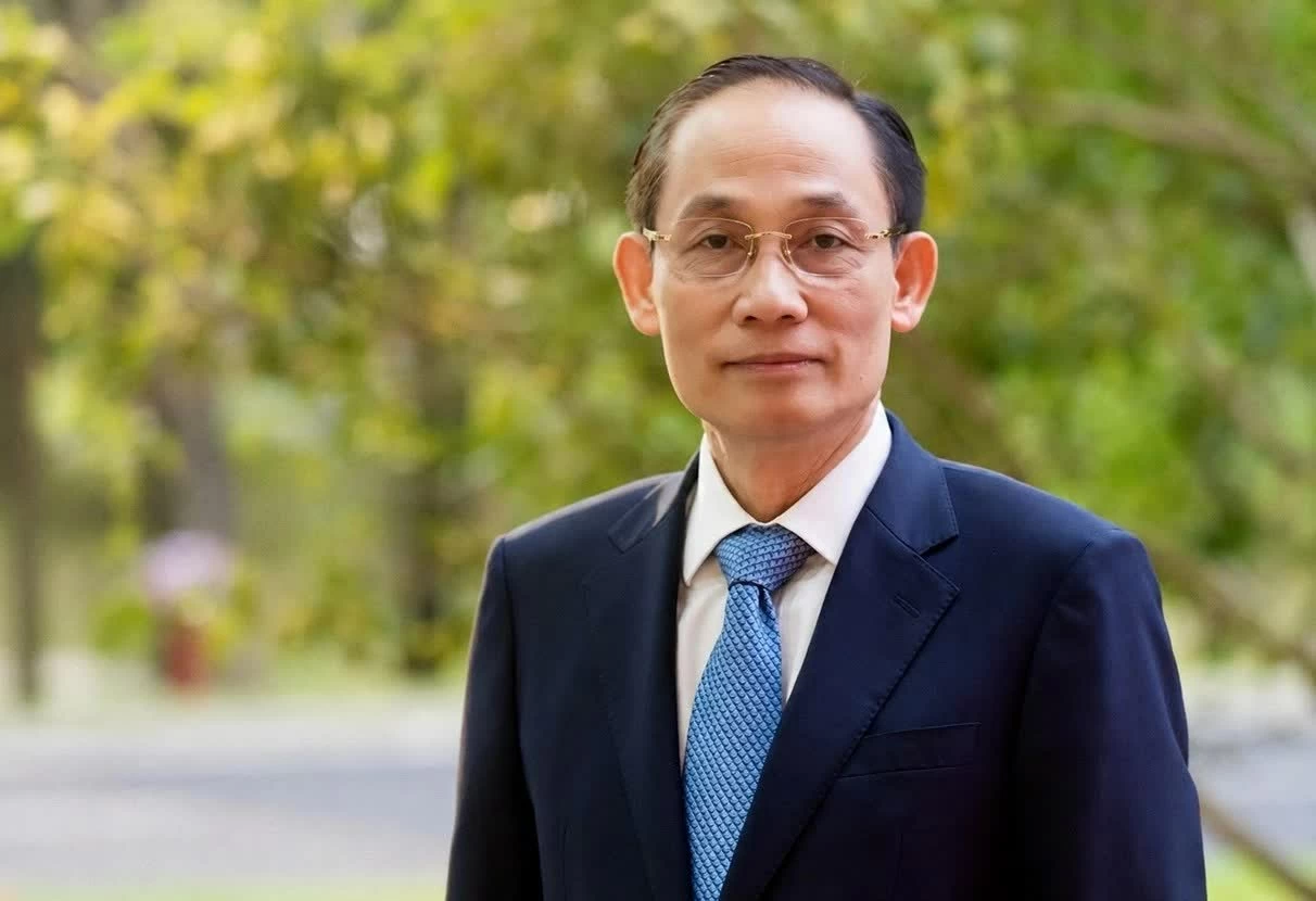 Xây dựng Đảng Bộ Bộ Ngoại giao trong sạch, vững mạnh, góp phần thực hiện thắng lợi nhiệm vụ trọng yếu, thường xuyên của đối ngoại trong kỷ nguyên mới Xây dựng Đảng Bộ Bộ Ngoại giao trong sạch, vững mạnh, góp phần thực hiện thắng lợi nhiệm vụ trọng yếu, thường xuyên của đối ngoại trong kỷ nguyên mới