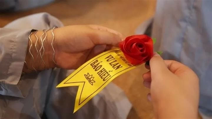 Lễ Vu Lan: Giáo hội Phật giáo Việt Nam yêu cầu tăng ni tích cực tham gia công tác đền ơn đáp nghĩa